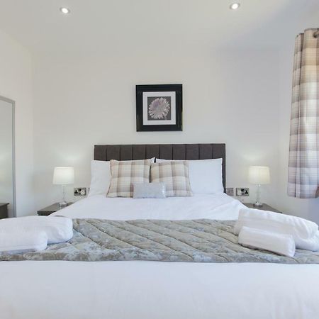 Leys Park Executive Apartments Dunfermline Exterior photo